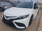 2022 Toyota Camry Hybrid SE CVT