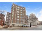 42261902 6342 N Sheridan Rd #5B