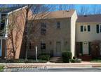 Townhouse, Colonial - FAIRFAX, VA 3229 Dunster Ct