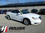 2012 Chrysler 200 Touring Convertible