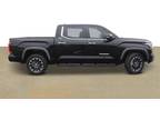 2023 Toyota Tundra 4WD 4WD Limited Crew Max