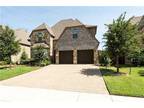 LSE-House, Traditional - Plano, TX 8232 Oakwood Dr