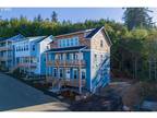 740 LILLIAN LN, Depoe Bay OR 97341