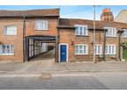 2 bedroom terraced house for sale in The Broadway, Old Amersham - 35623021 on
