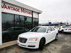 2014 Chrysler 300 Base 4dr Sedan