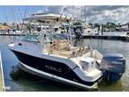 2005 Robalo R225