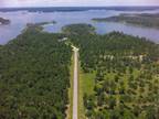 Waterfront - Lake Sam Rayburn