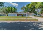 STOP LQQKING! This REMODELED 4Bd, 2Ba in brandon
