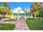 650 14th Ave S, Safety Harbor, FL 34695