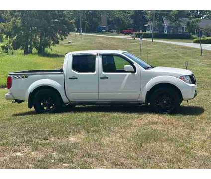 2018 Nissan Frontier Crew Cab for sale is a White 2018 Nissan frontier Car for Sale in Haines City FL
