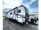 2024 Forest River Rockwood Ultra Lite 2706WS 32ft