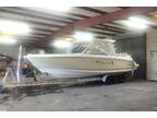 2017 Boston Whaler 320 Vantage