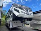 2020 Dutchmen Dutchmen RV Voltage 4205 43ft