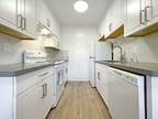 48043939 4318 Collins Ct #8