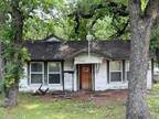 2928 SHAWNEE TRL, Lake Worth, TX 76135 Single Family Residence For Sale MLS#