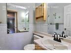 2 Bedroom 1 Bath In Regina SK S4P 2S1