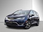 2017 Chrysler Pacifica Limited - Leather, Navi, Backup Camera, Sunroof