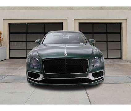 2024 Bentley Flying Spur V8 is a 2024 Bentley Flying Spur V8 Sedan in Pasadena CA