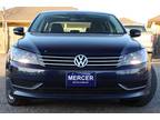 2013 Volkswagen Passat SE w/Sunroof & Nav