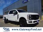 2024 Ford F-250 White, 213 miles
