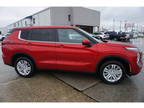 2024 Mitsubishi Outlander Red, new