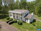 Duplex Over/Under - CHARLOTTESVILLE, VA 1430 Old Brook Rd #A