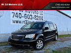 2013 Chrysler Town and Country Touring 4dr Mini Van