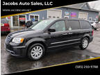 2015 Chrysler Town and Country Touring 4dr Mini Van