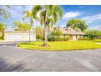 250 Weber Blvd N, Naples, FL 34120