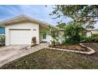 90 Avon Dr #L, Safety Harbor, FL 34695