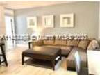 6330 79th St SW #6, South Miami, FL 33143