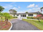 2224 35th Ave N, Hollywood, FL 33021