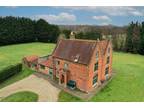 9 bedroom detached house for sale in Illington - 34974168 on