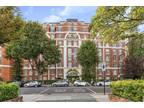 1 bedroom flat for sale in Grove End Road, London, NW8