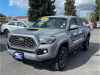 2020 Toyota Tacoma 2WD SR5 Double Cab 5' Bed V6 AT