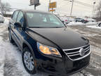 2010 Volkswagen Tiguan FWD 4dr Auto S