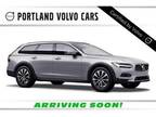 2023 Volvo V90 Cross Country B6