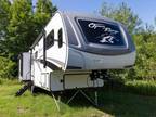 2023 Highland Ridge RV Roamer RF354MBH 35ft