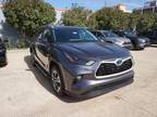 2024 Toyota Highlander Hybrid Gray, new