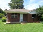 2 Bedroom 1 Bath In Batesville MS 38606