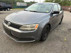 2012 Volkswagen Jetta Sedan 4dr Auto S