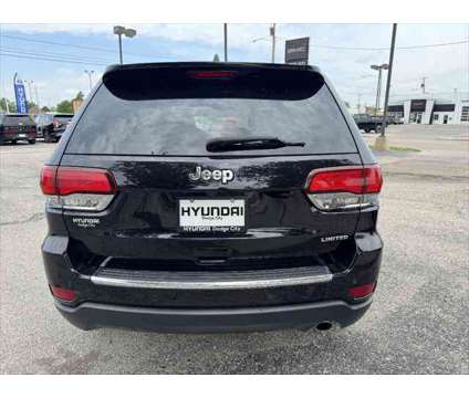 2020 Jeep Grand Cherokee Limited 4X2 is a 2020 Jeep grand cherokee Limited SUV in Dodge City KS