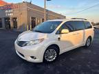 2015 Toyota Sienna XLE Minivan 4D