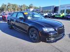 2023 Chrysler 300 Touring L