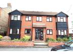 2 bedroom flat for sale in Woodland Road, North Chingford, E4