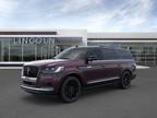 2024 Lincoln Navigator Red, 45 miles