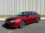 2016 Nissan Altima Red, 17K miles