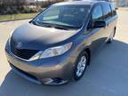 2014 Toyota Sienna 5dr 7-Pass Van V6 LE AAS FWD