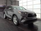 2021 Toyota Highlander Hybrid LE AWD 4dr SUV