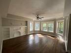 Must See Newly Renovated 2 bed/1 Bath - Chatham 8111 S Evans Ave #2